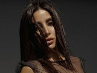 MonaWatson livesex