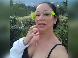 ElenaWura shows